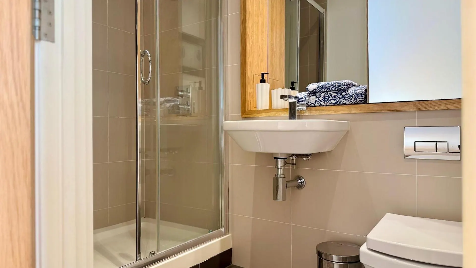 Luxury Penthouse Greenwich London Apartment